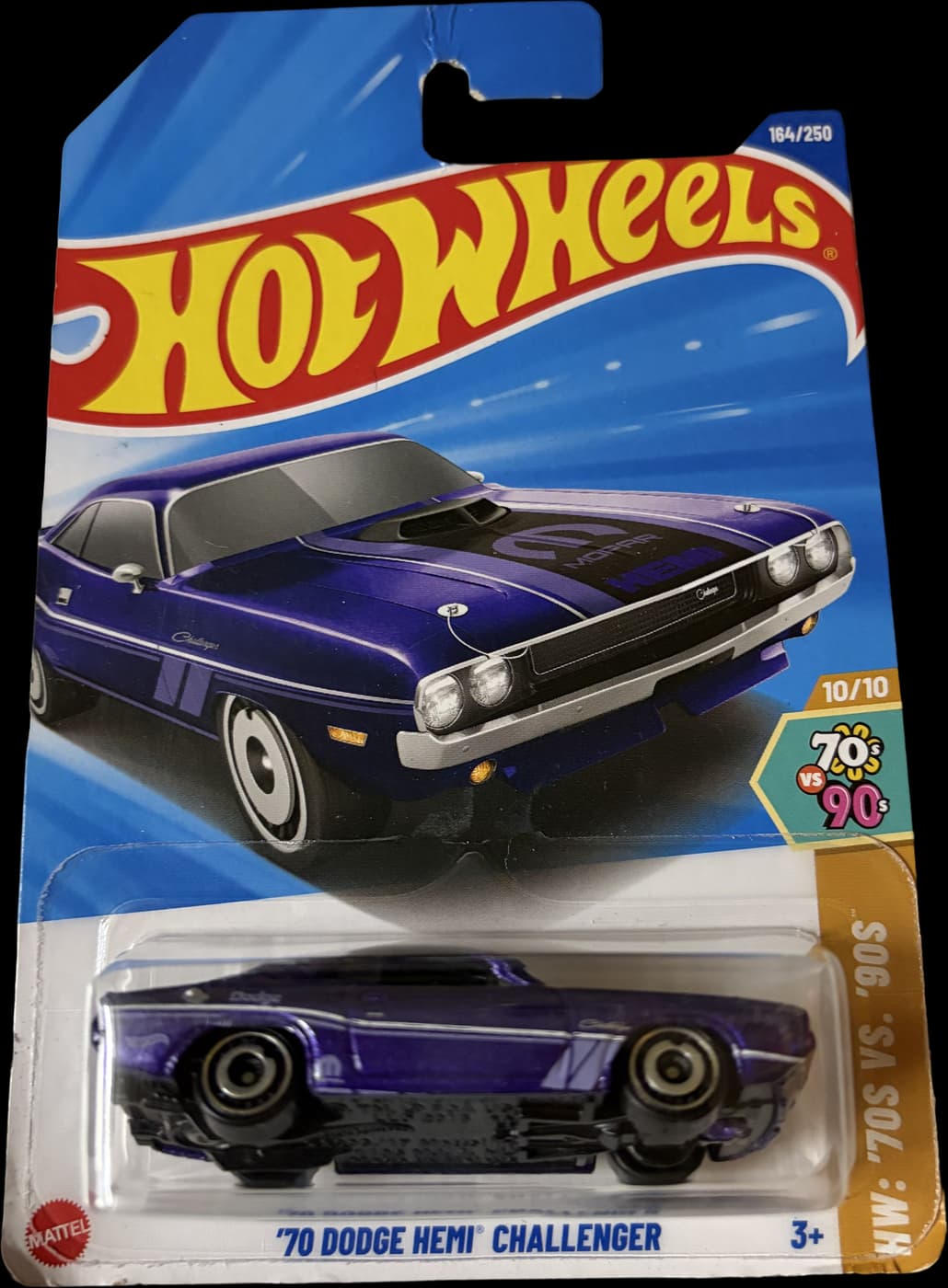 '70 Dodge Hemi Challenger on its card