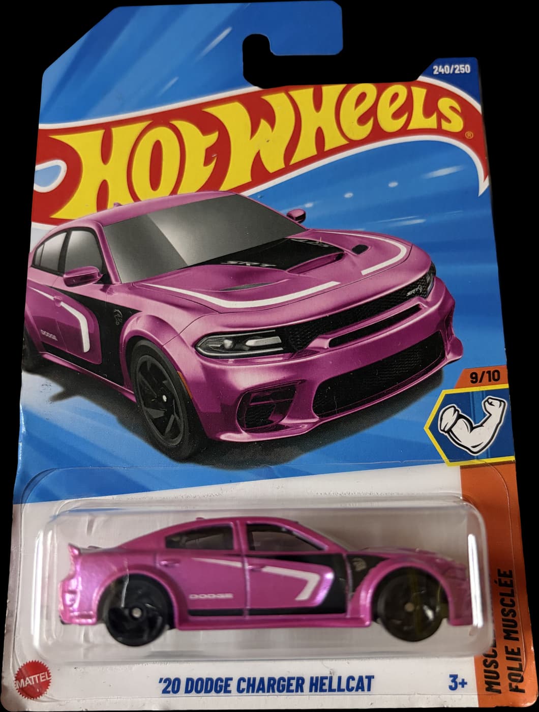 '20 Dodge Charger Hellcat on its card